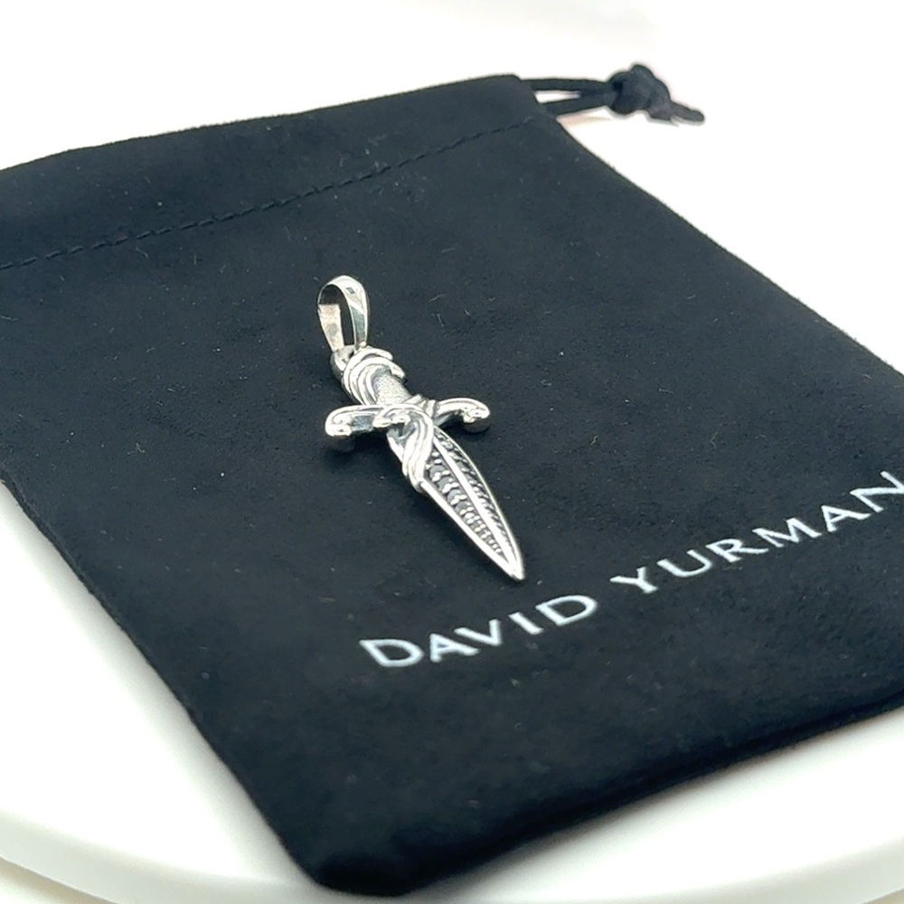 ✨David Yurman Waves Dagger Amulet in Sterling Silver with Black Diamonds✨